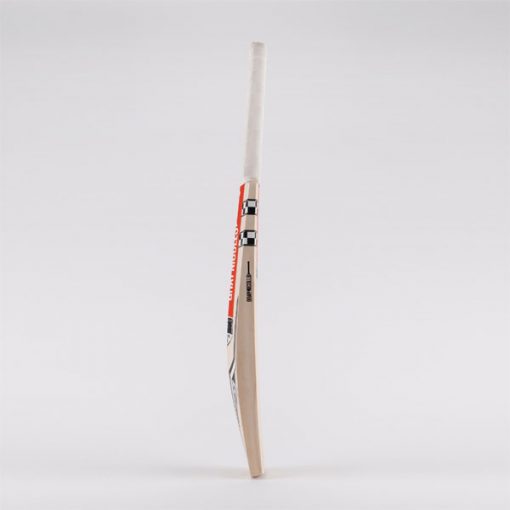 Gray-nicolls-Alpha-Gen-1.0-cricket-bat-edge