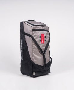 Gray-Nicolls-team-400-wheelie-bag-top-silver