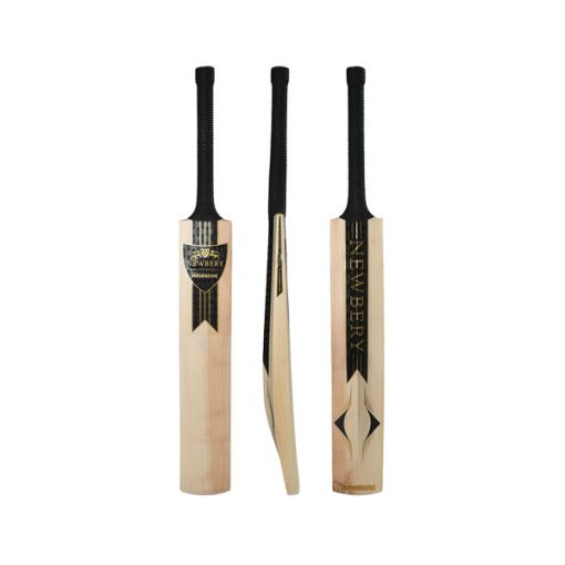 Newbery-Navarone-cricket-bat
