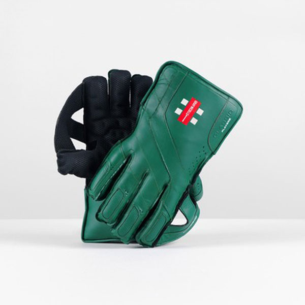 Gray Nicolls Classic Players Cricket Wicketkeeping Gloves 2026.jpg